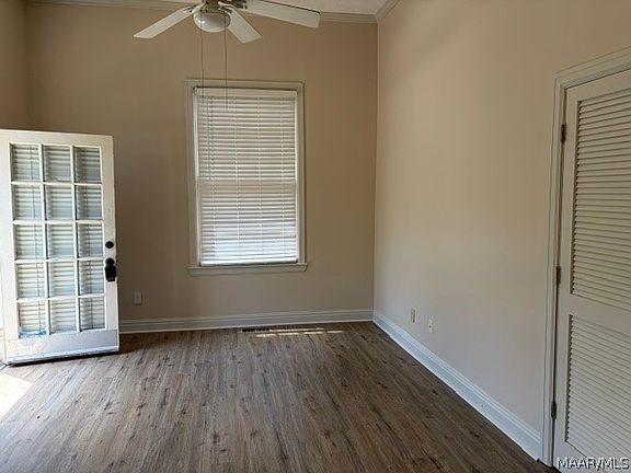 3rd image of 433 Felder Ave