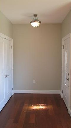 3rd image of 129 Southridge Dr #1