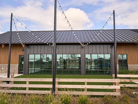 7th image of this home