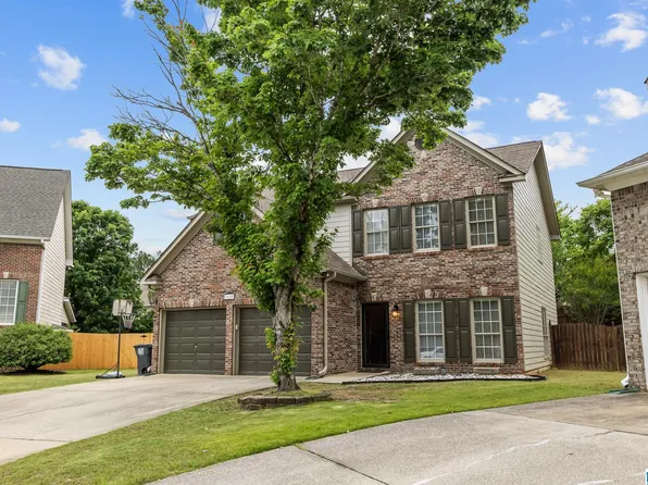 1619 Deer Valley Dr, Hoover, AL 35226