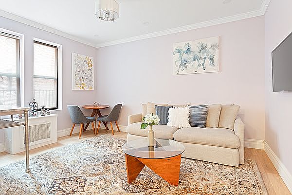1st image of 170 E 90th St #3D