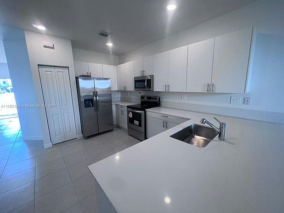 4th image of 11911 SW 246th Ter #11911