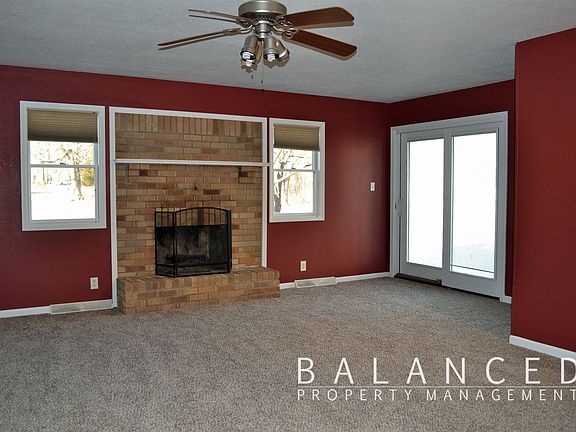 5124-4th-livingroom