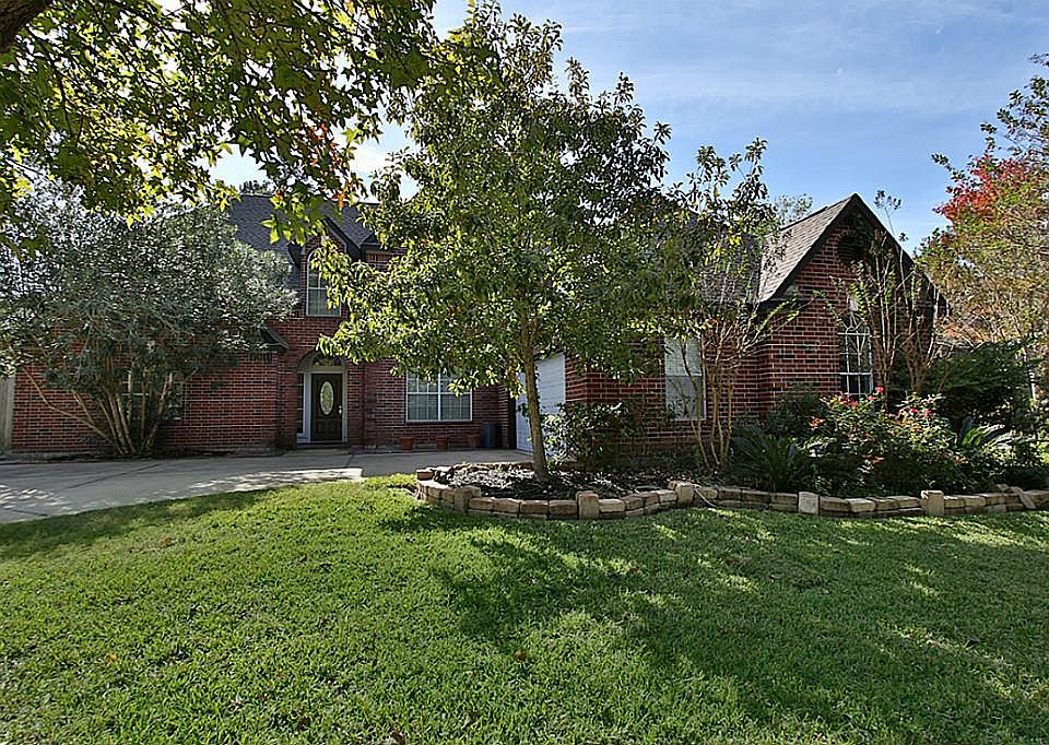1st image of 10711 Moorcreek Dr