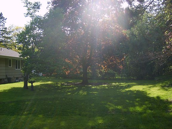 kids? No problem! Amazing back yard big enough to play touch football.