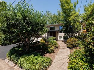 3625 SW Tunnelwood St, Portland, OR 97221