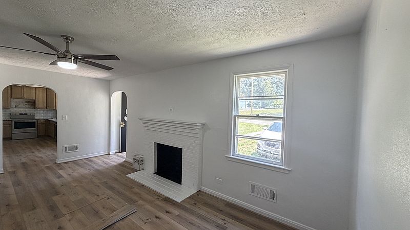 1st image of 2009 John Lynch Pl APT A