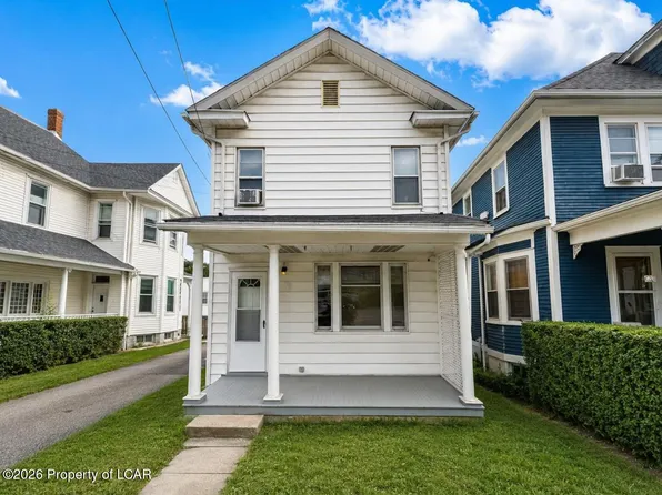 328 E Main St, Nanticoke, PA 18634