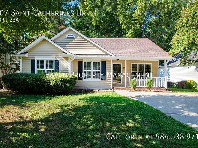707 Saint Catherines Dr — Photo 1