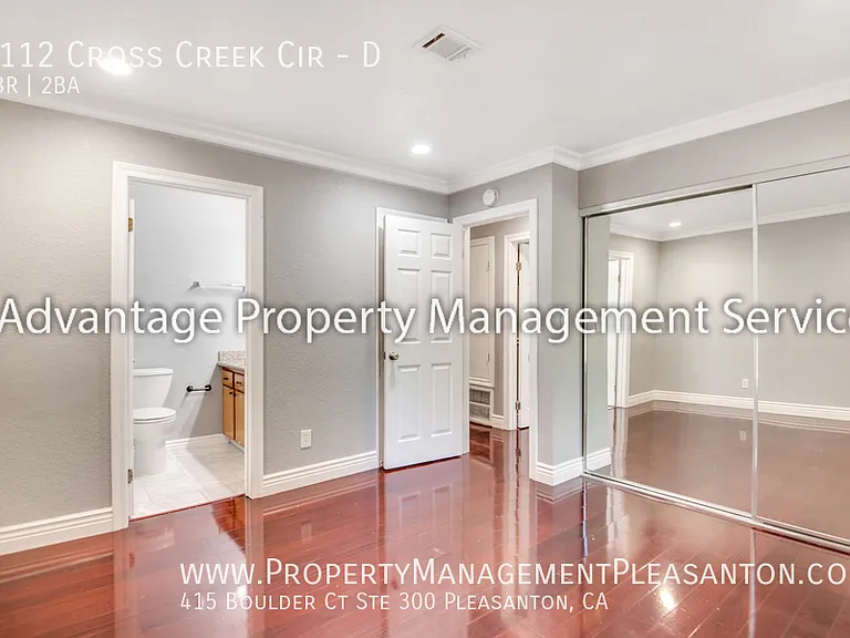 7112 Cross Creek Cir #D — Photo 10