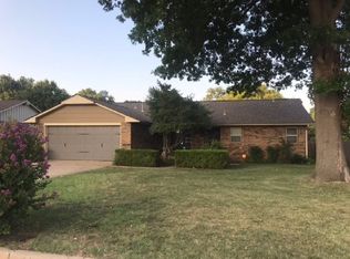 2413 Ames Ave, Ponca City, OK 74604
