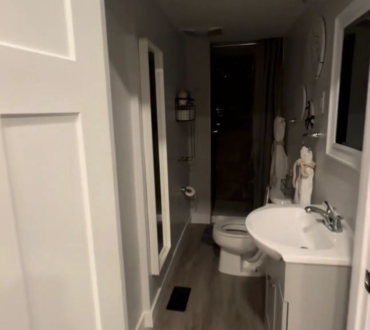 1 bed, 800 sqft, $1,000 — Photo 2