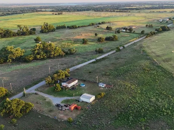 29093 County Street 2560, Fort Cobb, OK 73038