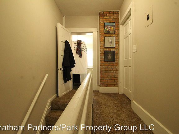 4th image of 369 E Barthman Ave