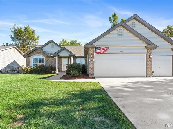 519 Sceptre Rd, Wentzville, MO 63385