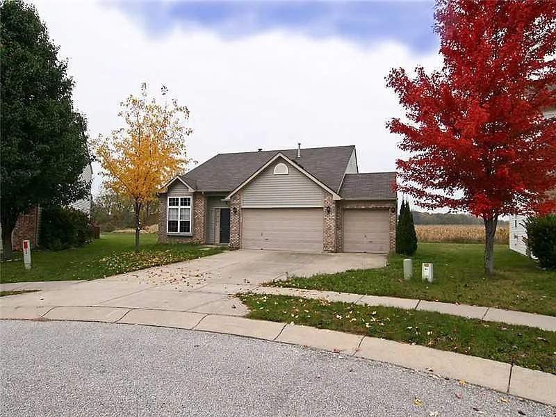 554 N Springtree Ln photo 1