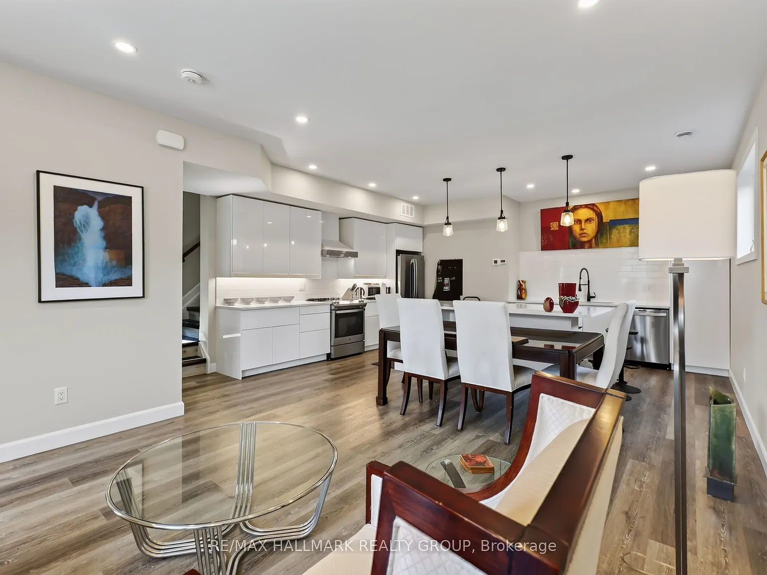 3 bed, $3,400 — Photo 4