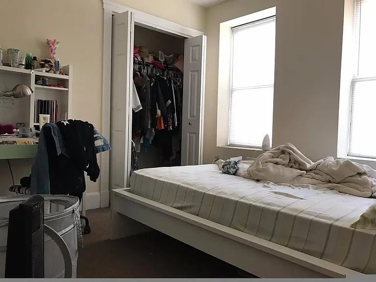 829 Beacon St #1F — Photo 3