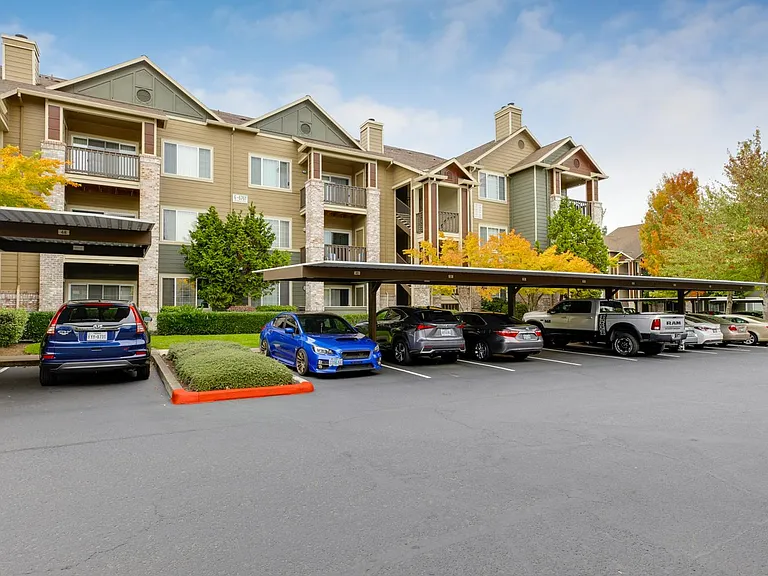 Grove at Orenco Station Apartments — Photo 42