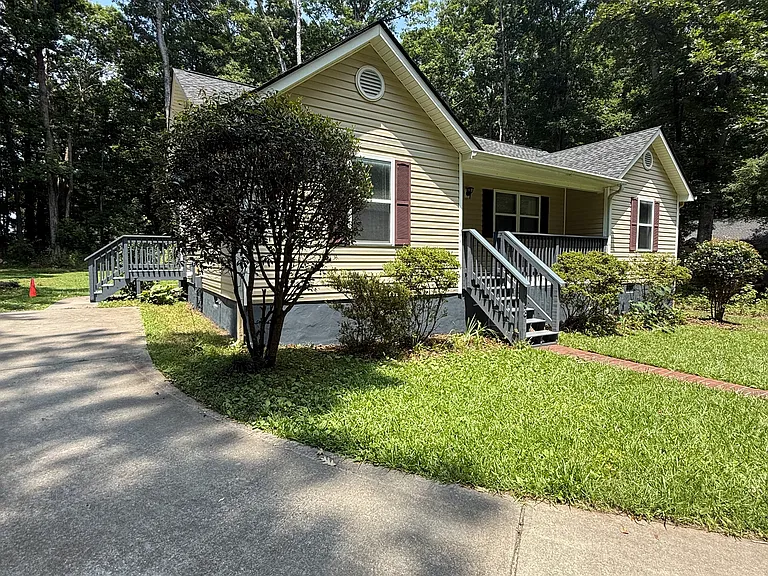 668 Tabby Linch Rd — Photo 1