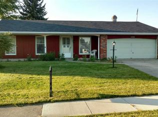 1829 Greenstone Dr, New Haven, IN 46774