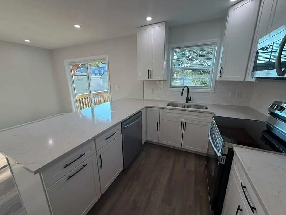 347 Luck Avenue - 1 — Photo 3