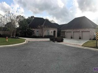 38003 Maple Ridge Dr, Prairieville, LA 70769