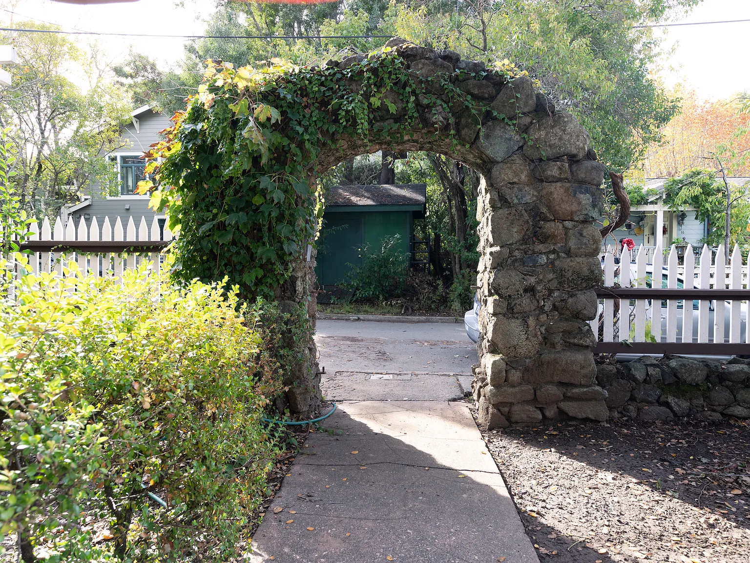 1 bed, 350 sqft, $2,225 — Photo 2