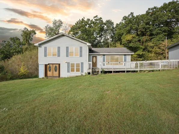 7055 Wabasis Ave NE, Belding, MI 48809