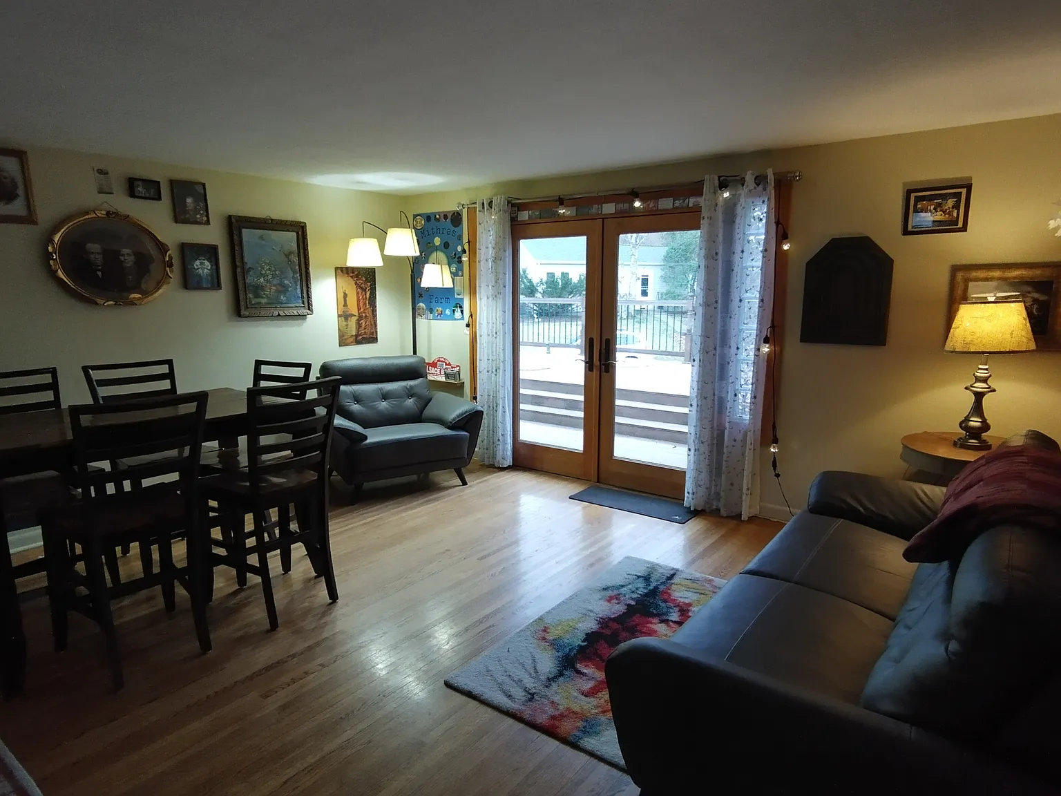 2 bed, 1000 sqft, $1,700 — Photo 1