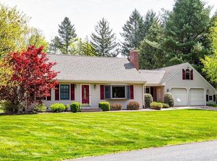 5 Craigwood Ter, Wilbraham, MA 01095