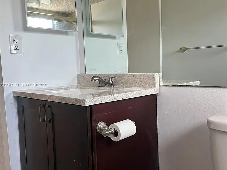 403 NW 68th Ave #206 — Photo 37