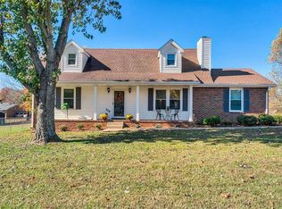 4004 Harding Pl, Springfield, TN 37172