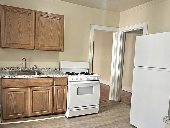 4th image of 1499 Ella T Grasso Blvd #Bo5
