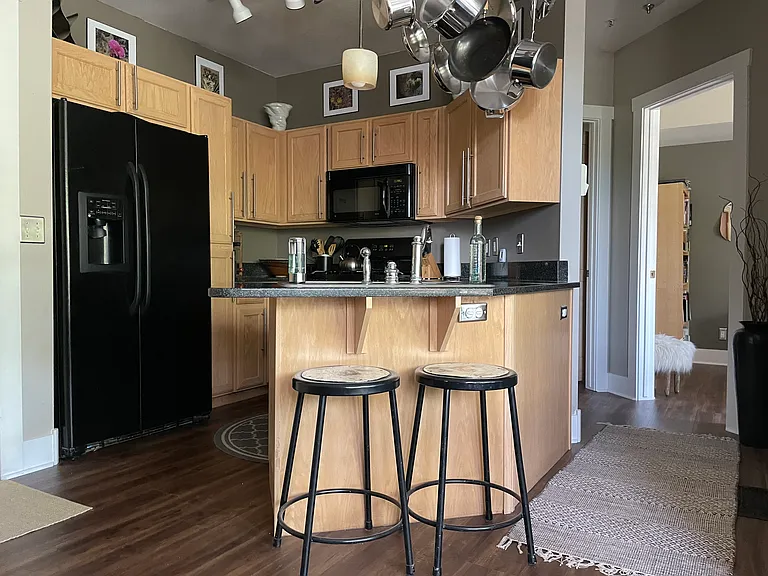 8300 Meadowview Dr #L23 — Photo 34