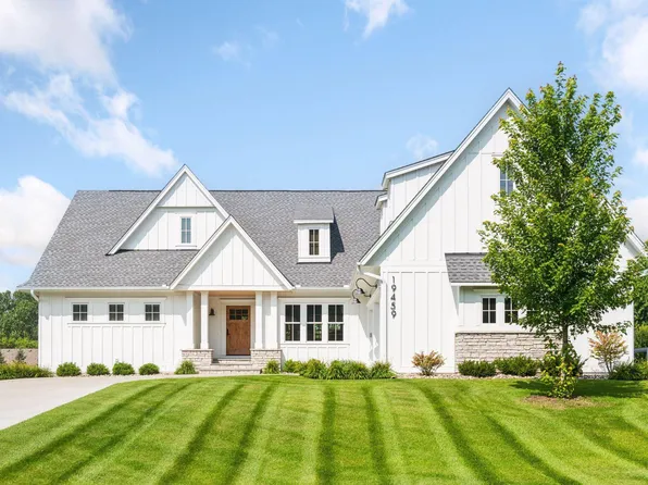 19459 Iteri Ave, Lakeville, MN 55044