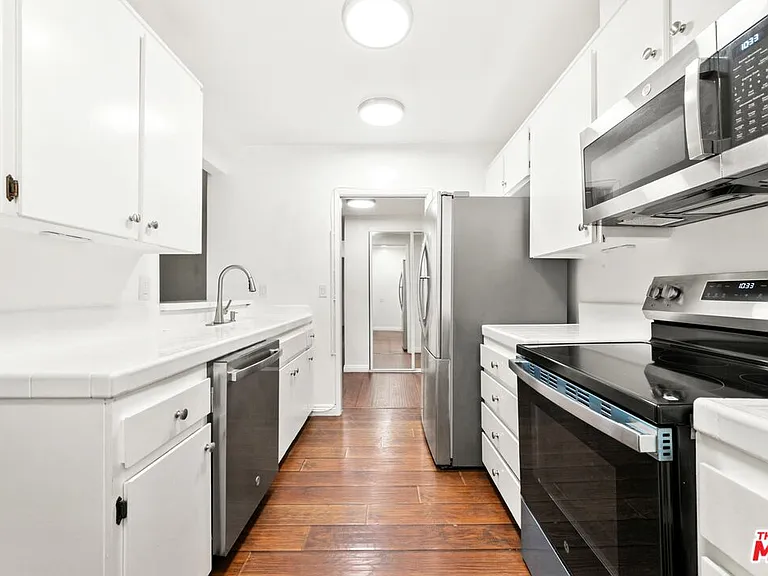 5600 Kensington Way #104 — Photo 15
