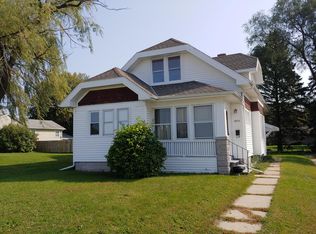 2011 Salisbury Rd #2011A, West Bend, WI 53090