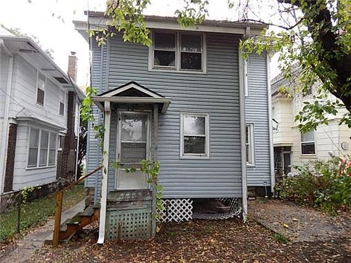 3rd image of 108 N Brighton Ave
