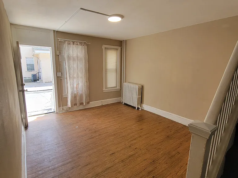 627 Corson St — Photo 19