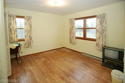 3rd image of 3451 N 35th St