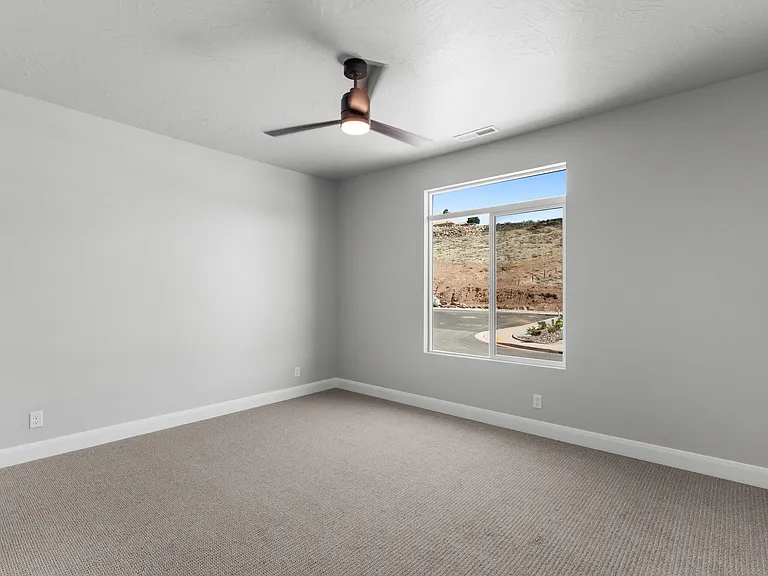 1089 E Coyote Crest Dr — Photo 14