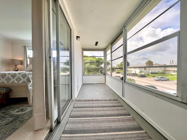 73 Bedford C, West Palm Beach, FL 33417
