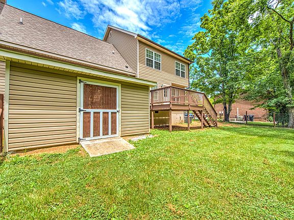 4th image of 908 E Inskip Dr