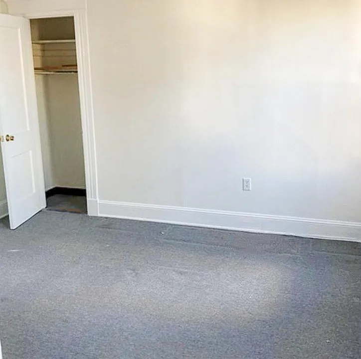 Unit Photo
