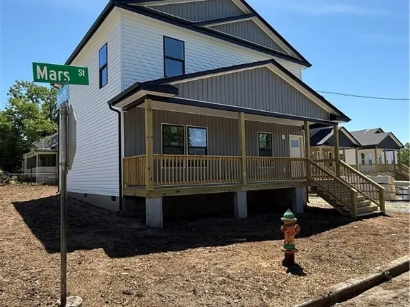 334 Mars St, Petersburg, VA 23803