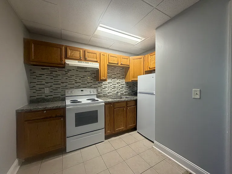 59 Plaza Ave #12 — Photo 3