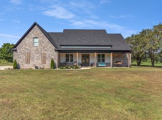 8589 Brunswick Rd, Millington, TN 38053