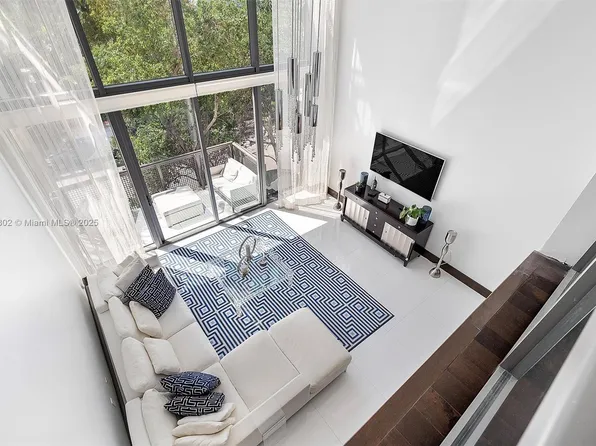6000 Collins Ave APT 326, Miami Beach, FL 33140