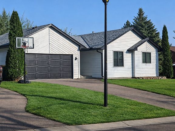 2nd image of 7937 Grinnell Way